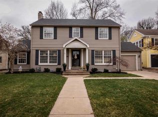 3125 SW Canterbury Ln, Topeka, KS 66604