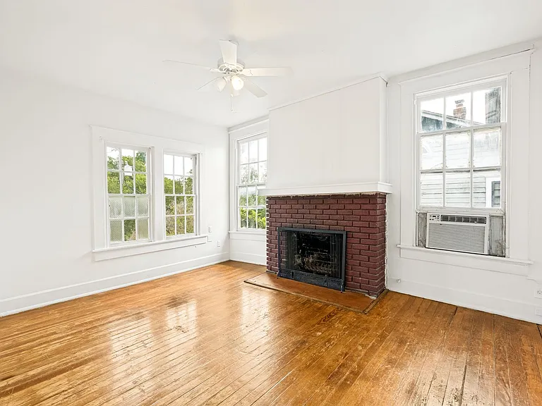 514 E Park Ave — Photo 11