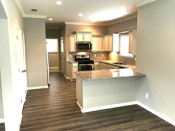 4th image of 1147 Cotillion Dr Lot 516