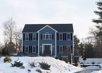 1st image of 64 Stillwater Dr
