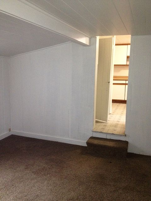 2nd image of 2343 Vine St