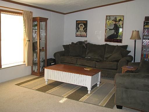 3rd image of 640 Bluebird Cir #A