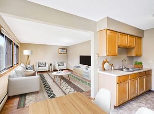 3127 Pleasant Ave., Minneapolis, MN 55408