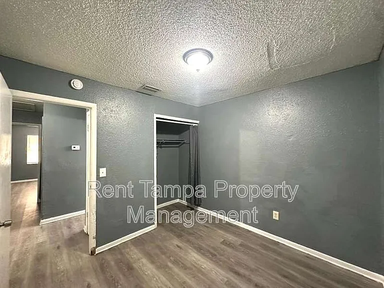 8304 N Mulberry St — Photo 13