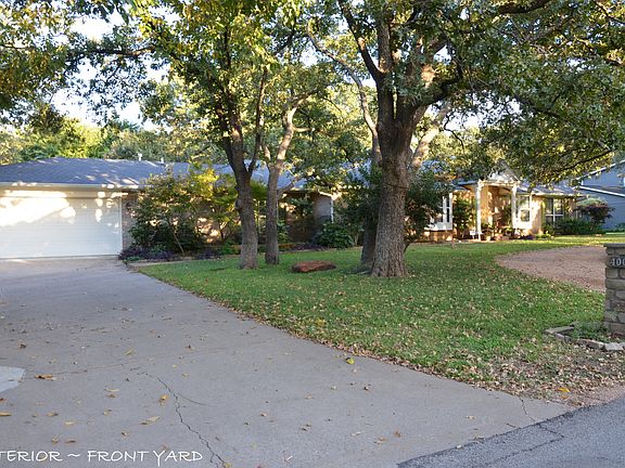 2nd image of 4005 Deepwood St