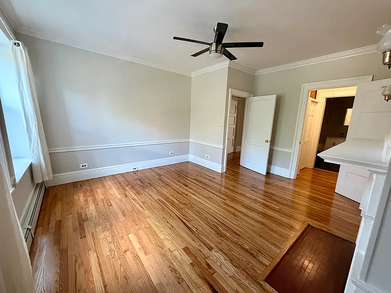 318 Tappan St #3 — Photo 8