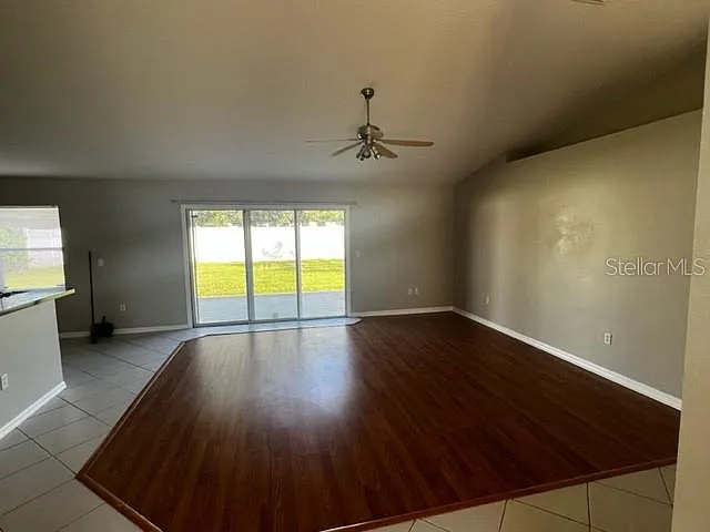 17 Eastgate Ln — Photo 5
