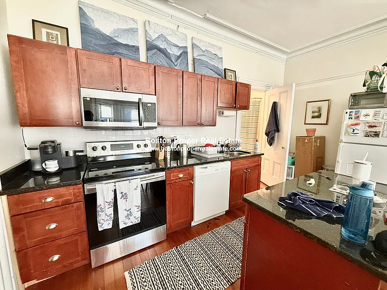 177 Marlborough St #6 — Photo 4