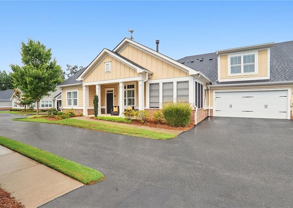 1st image of 349 Cherokee Station Cir