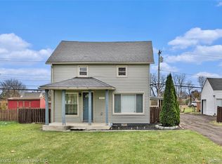 1473 Lillian St, Westland, MI 48186