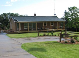 43942 230th St, Morris, MN 56267