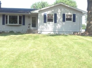 713 Greenway Ave, Colona, IL 61241