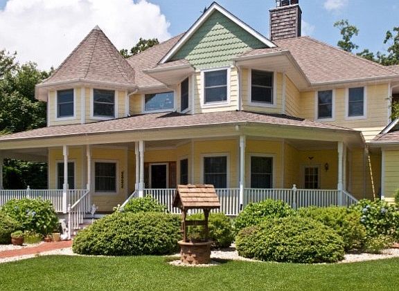 3rd image of 2565 Long Creek Dr