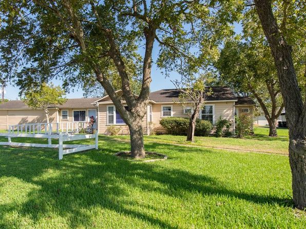 Colorado County Tx Single Family Homes For Sale 30 Homes Zillow