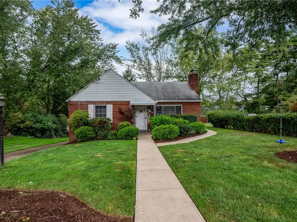 2413 Clearview Dr, Glenshaw, PA 15116