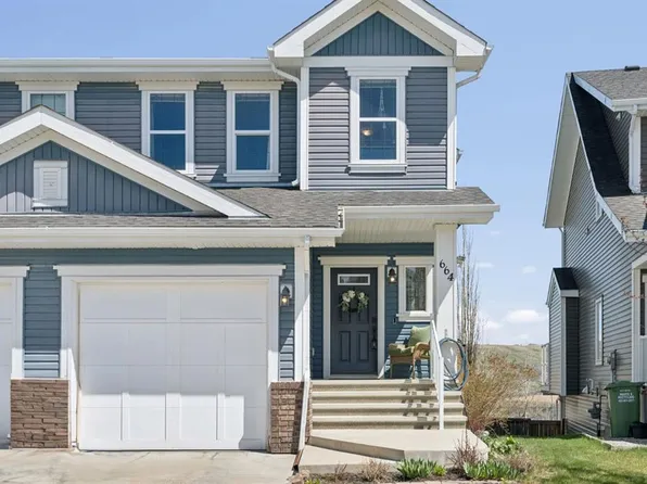 664 SW River Heights Cres, Cochrane, AB T4C 0R7