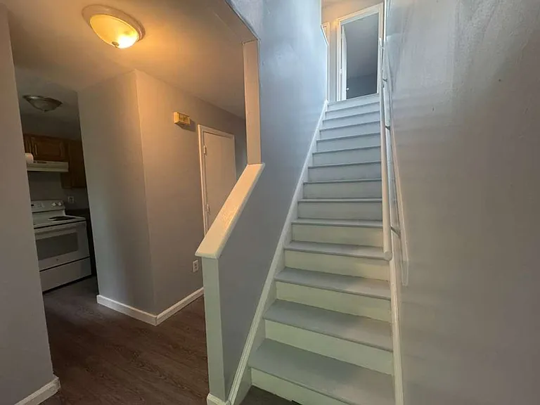 258 Fairmont Ave — Photo 11