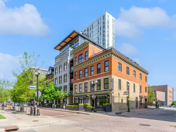 35 King William St #206, Hamilton, ON L8R 1A1