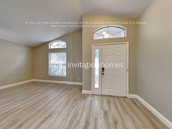 4th image of 1713 Primrose Ct