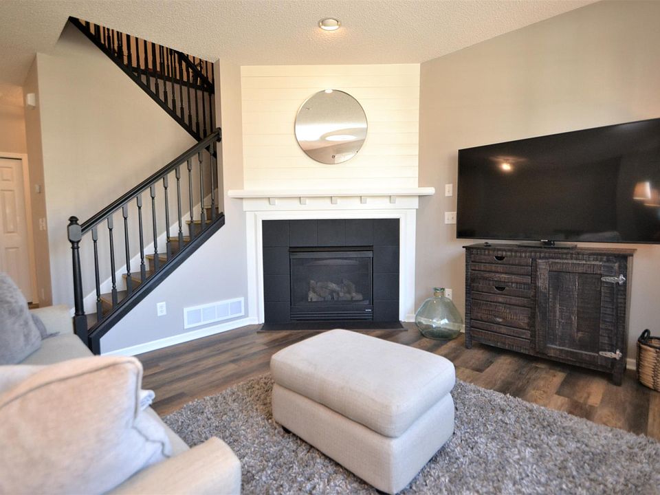 1990 Clover Ridge Dr, Chaska, MN 55318 Zillow