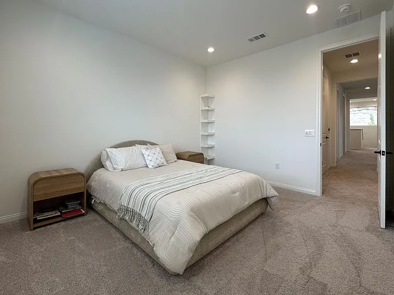 25059 Sand Wedge Dr — Photo 34