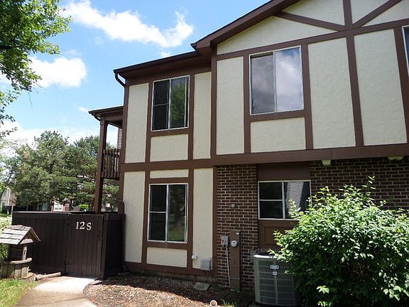 2nd image of 12 Fernwood Dr #S