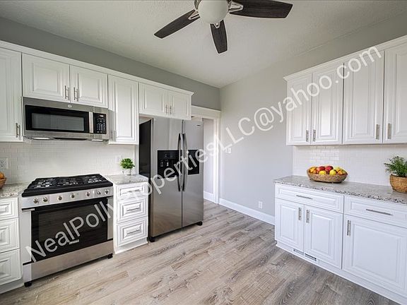 4th image of 1795 Kahn Ave