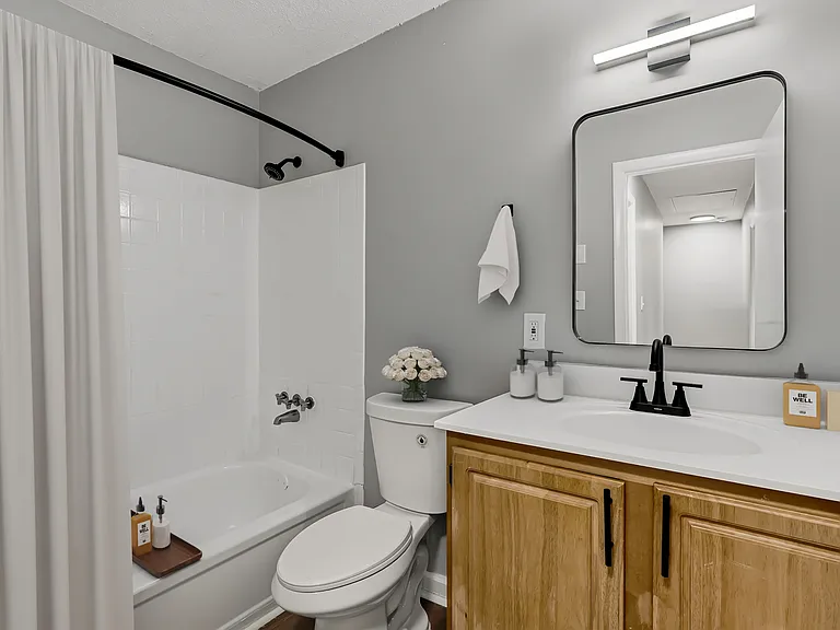 The Reserve @ BLU Townhomes — Photo 20