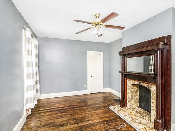 4th image of 1808 W 45th St