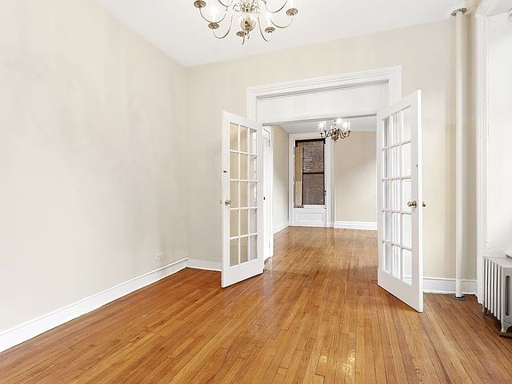 5th image of 184 W 10th St APT 3D