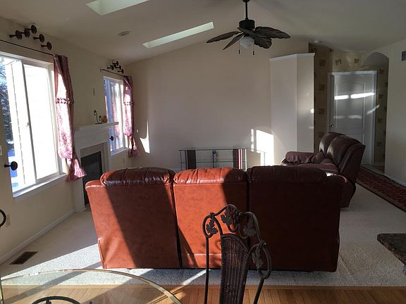 4th image of 1644 Chippewa Way