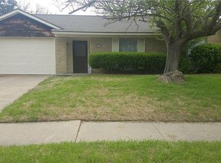 4821 Cloverdale Ln, Garland, TX 75043