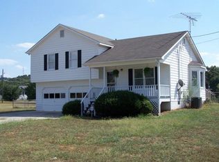 13 Fairfield Ln, Cartersville, GA 30120