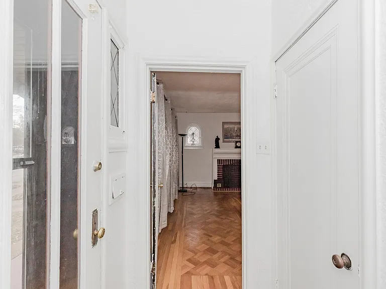 7319 Lindell Blvd #1 — Photo 30
