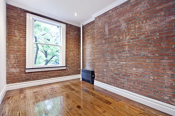 Rented by R New York | media 31