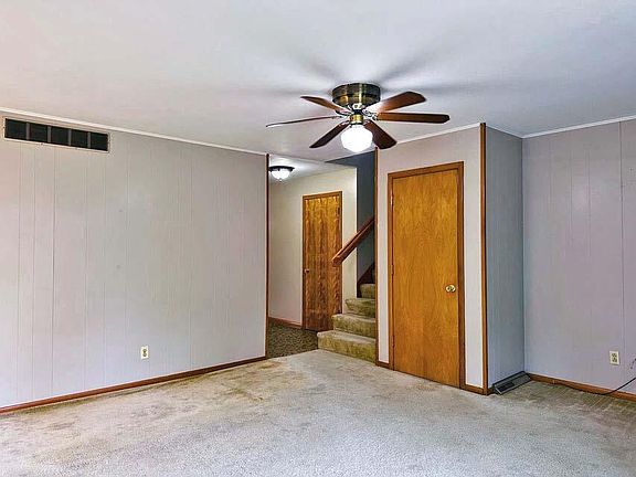 5th image of 200 Rockingham Dr