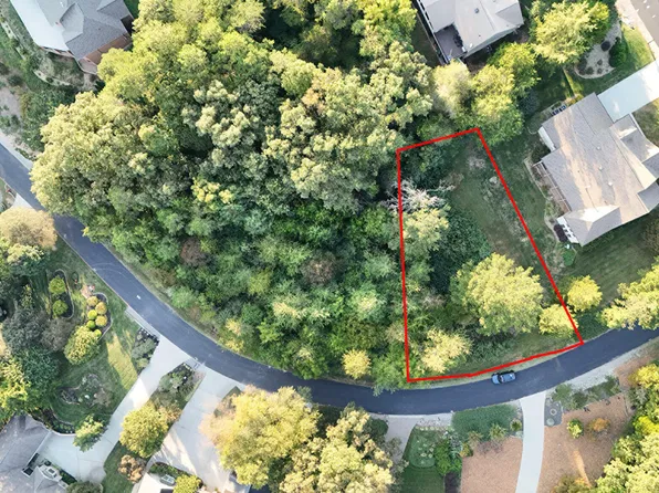 402 Shawnee Pl, Loudon, TN 37774