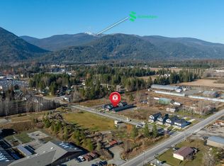 172 W Dustarr Ln, Ponderay, ID 83852