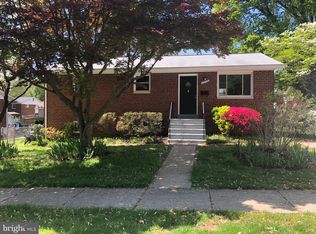 11118 Schuylkill Rd, Rockville, MD 20852