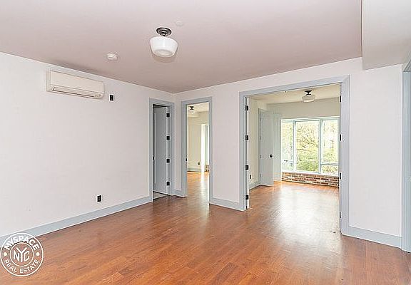 2nd image of 11 Brooklyn Ave #4N