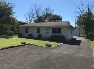 531 Konen Ave, Aurora, IL 60505