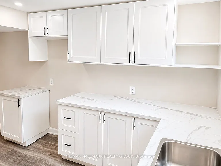 1926 Celeste Way — Photo 11