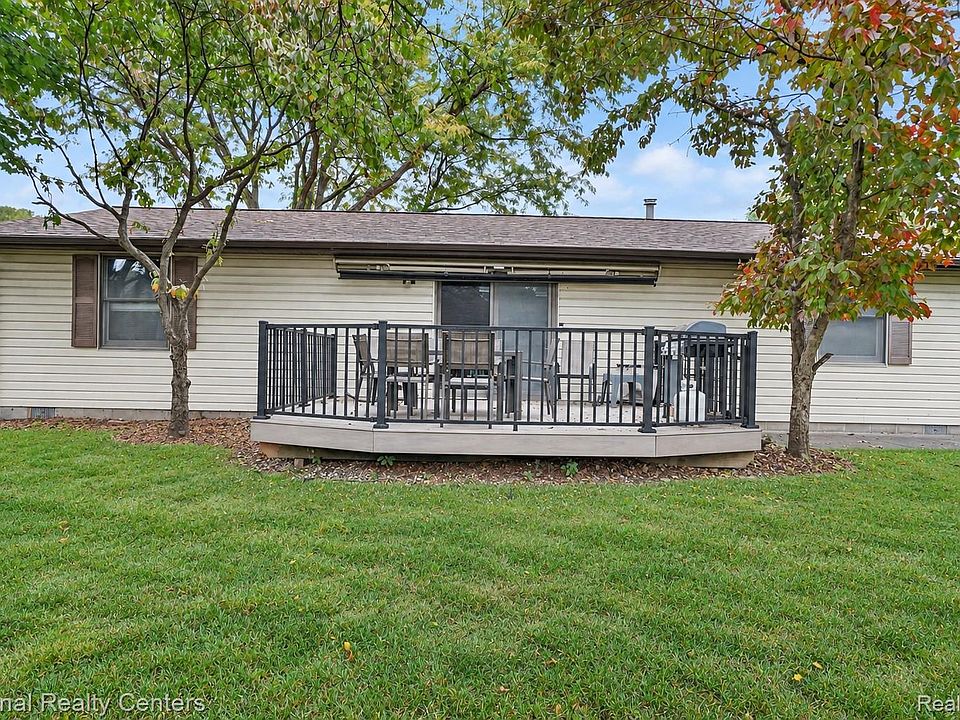 38561 Deer Creek Blvd, photo 18