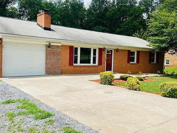 4th image of 127 Mayfield Dr
