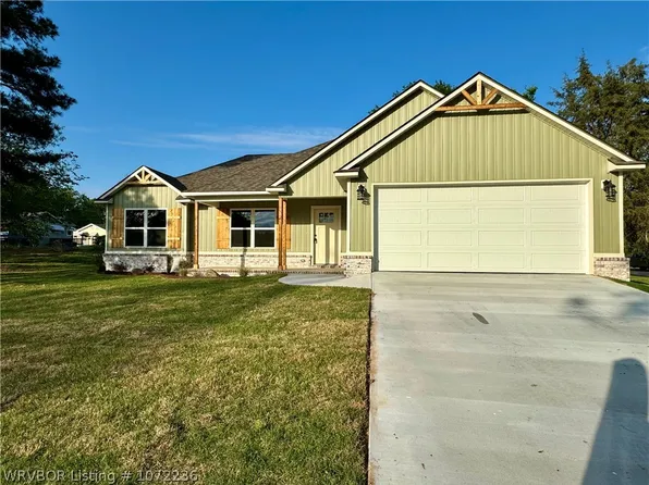 2 Crape Myrtle Rd, Van Buren, AR 72956