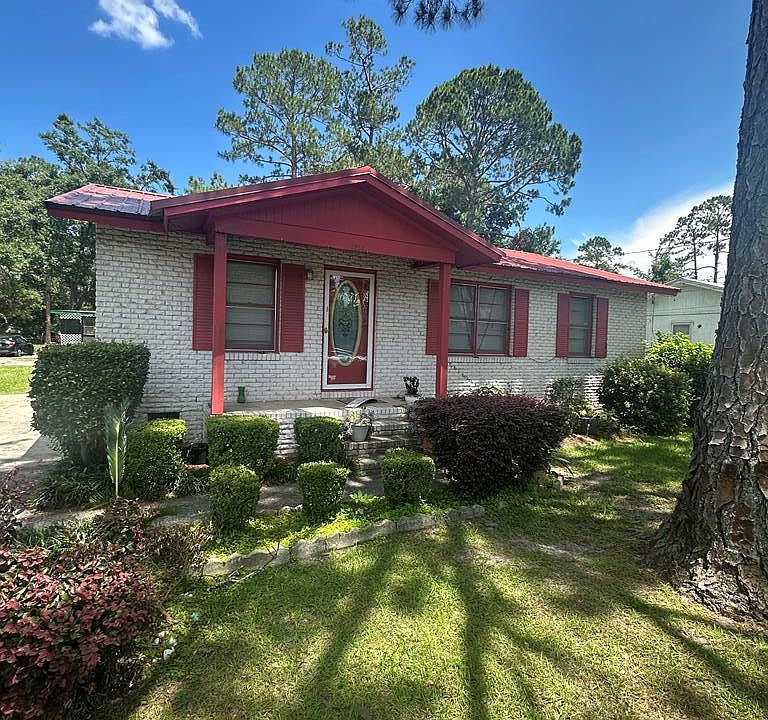 1st image of 1325 Wesley Ln
