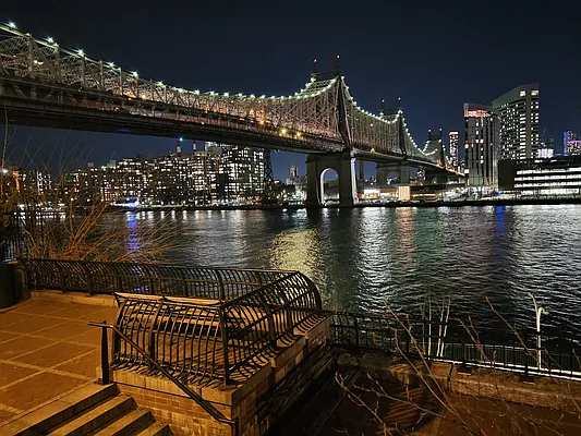 Rented by Bond New York | media 1