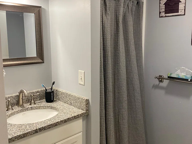 236 Spooner Ave — Photo 26