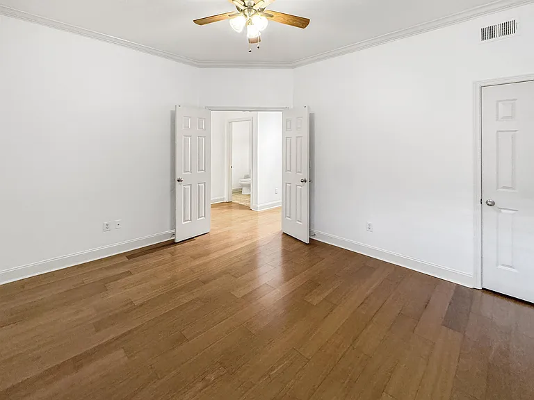 510 City House Ct #204 — Photo 19