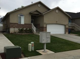 706 N Stonne Ln, Kaysville, UT 84037